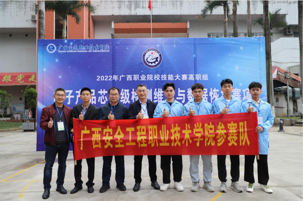 c071fe1cd14549ab81519ddd78090db1.png