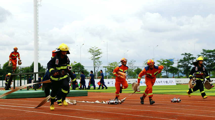 40d8c439638e4815985f3ccd8b2024da.jpg
